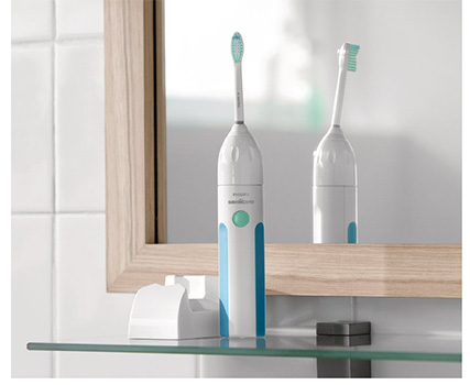Philips Sonicare Essence 5600 Rechargeable Electric Toothbrush Only $24.95 (Reg $69.99)