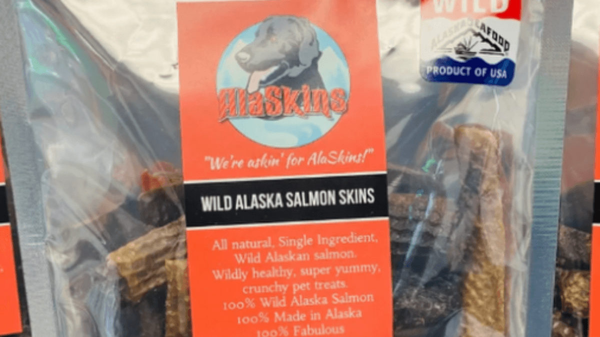 FREE AlaSkins Salmon Roll Dog Treats
